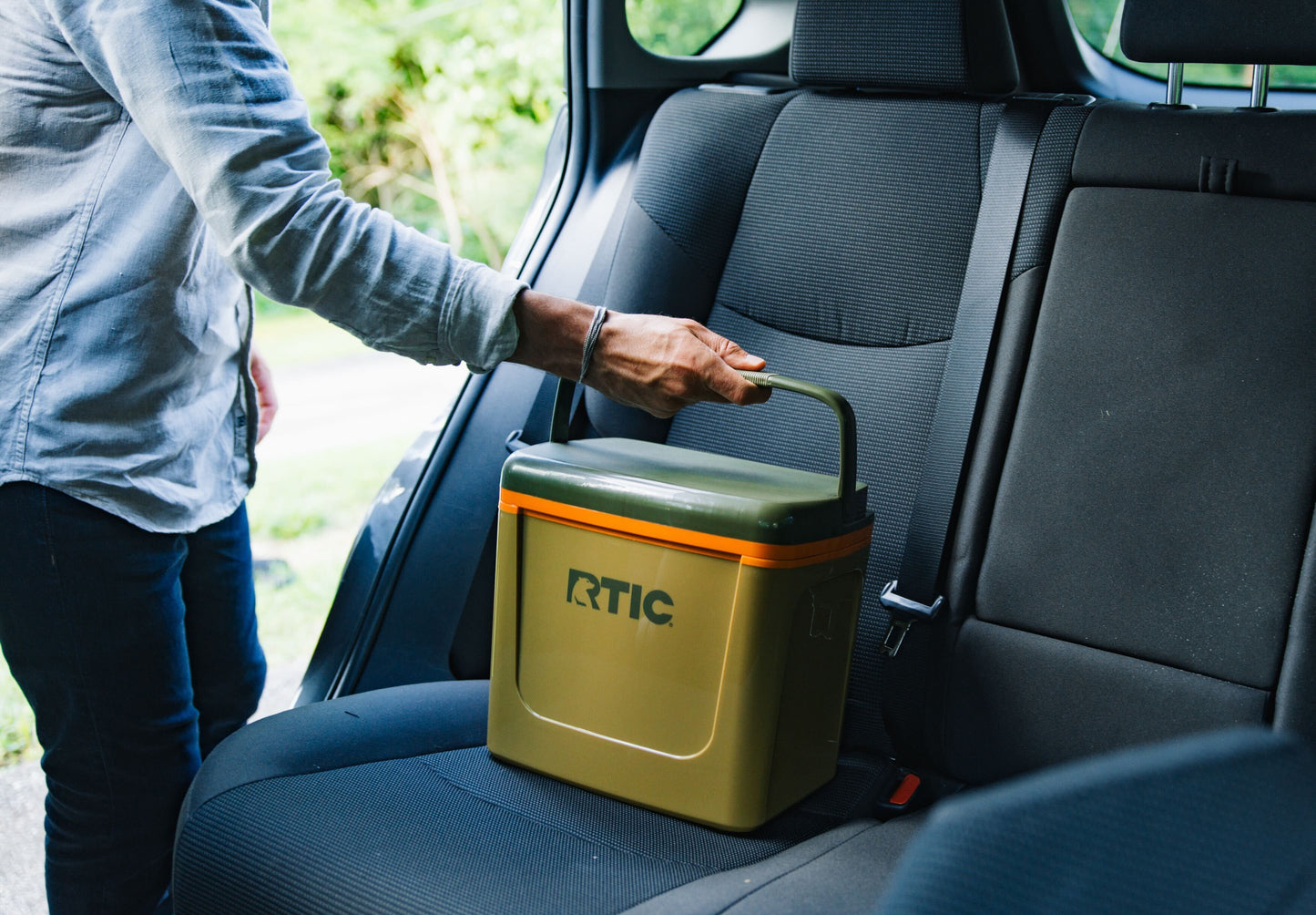 8 QT Road Trip Personal Cooler image 11