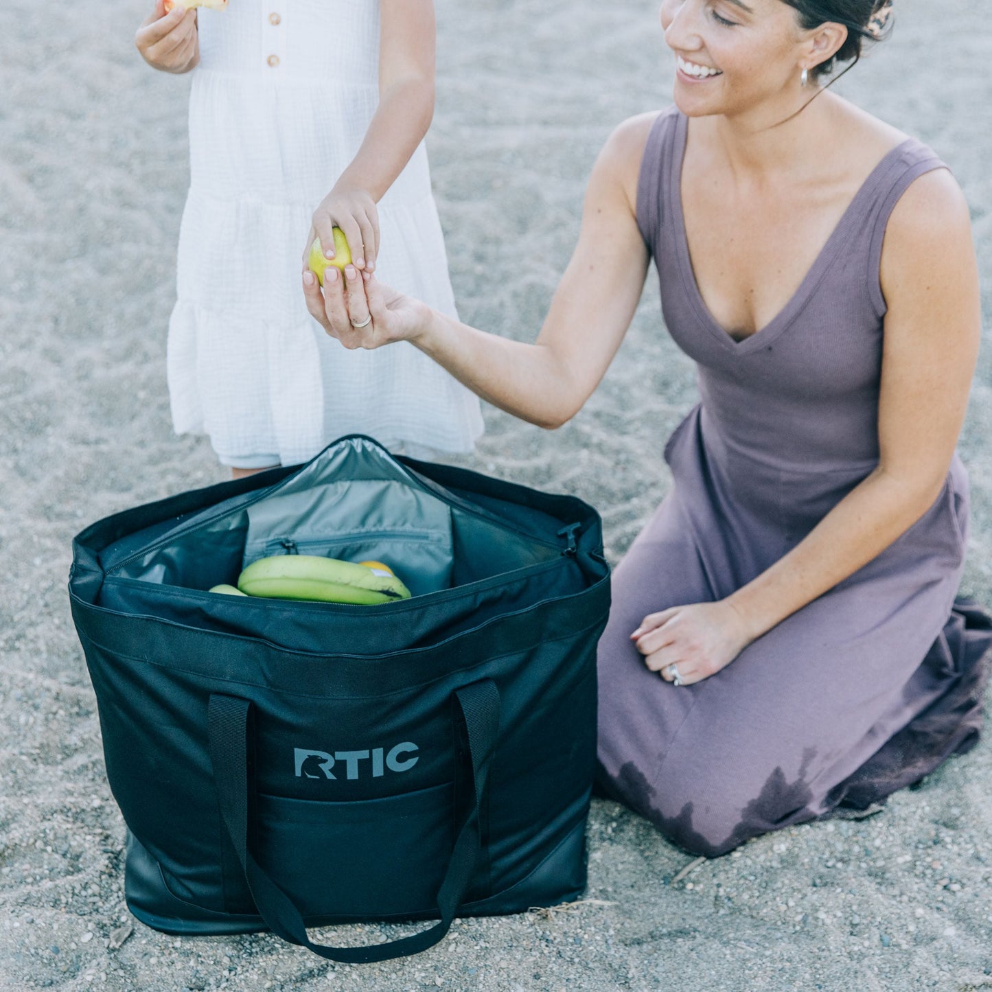 Everyday Insulated Tote Bag image 11