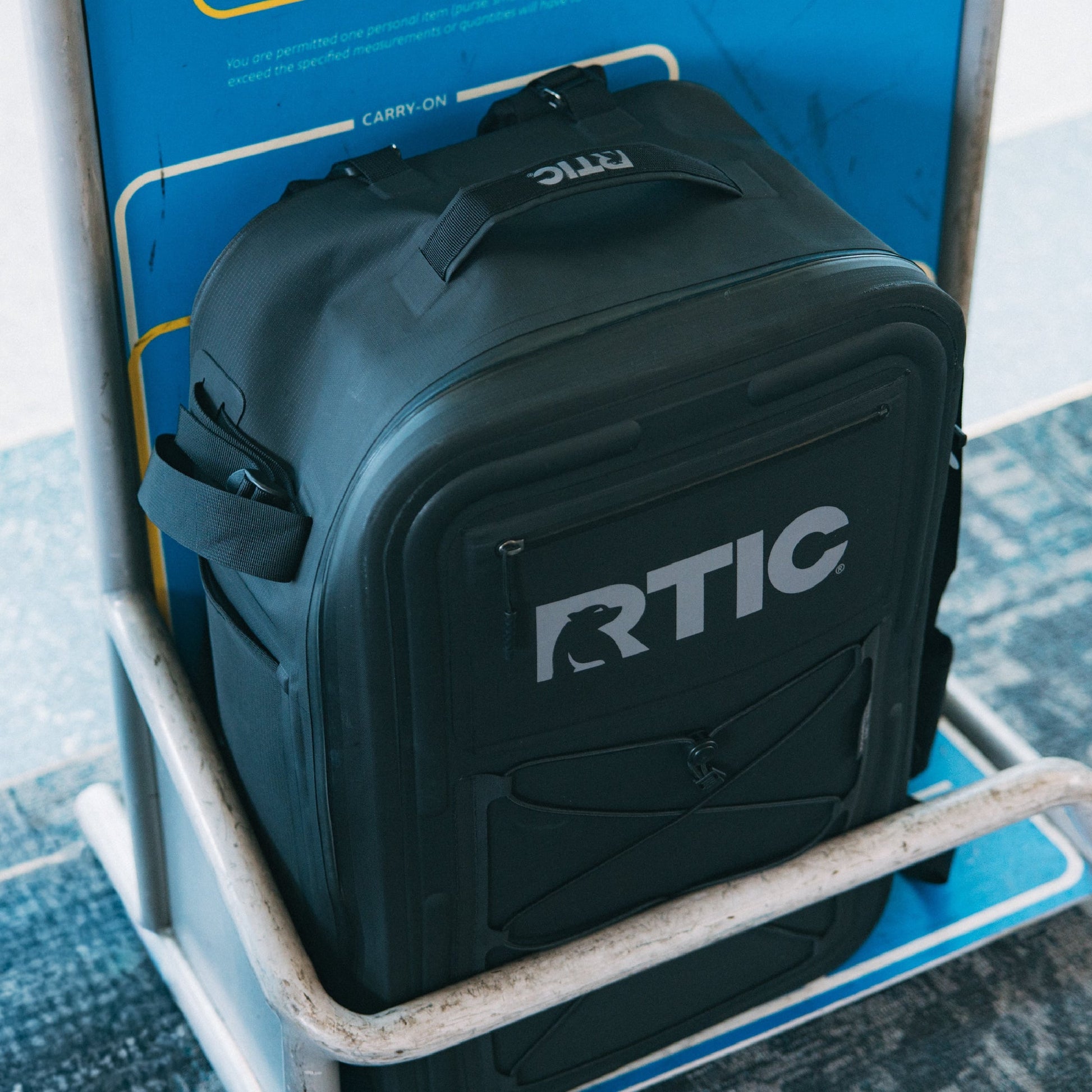 Ultra-Dry Duffle Pack image 31