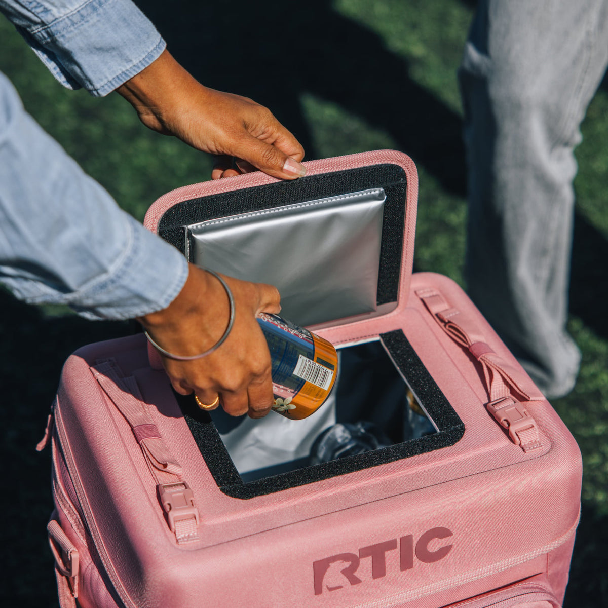 Everyday Wheeled Cooler image 17