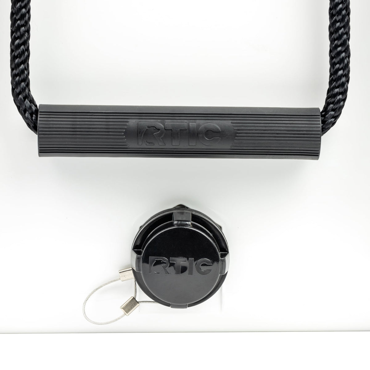 52 QT Ultra-Light Cooler Drain Plugs image 5